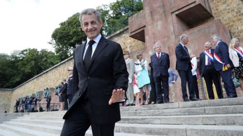 Στο εδώλιο ο Σαρκοζί: Ο πρώην Πρόεδρος της Γαλλίας δικάζεται για διαφθορά