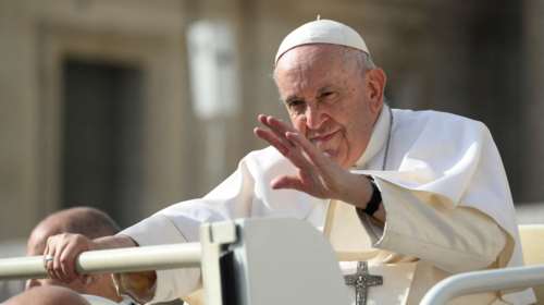 Πολύ καλύτερα ο πάπας Φραγκίσκος- Συλλειτούργησε στο παρεκκλήσι που βρίσκεται δίπλα στο δωμάτιό του