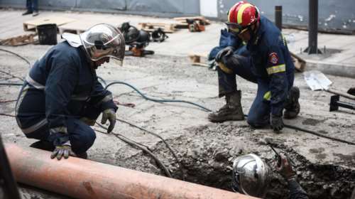 Πειραιάς: Πώς συνέβη το νέο εργατικό δυστύχημα στο φρεάτιο - Πατέρας δύο παιδιών ο 35χρονος