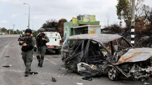Επίλεκτοι ισραηλινοί αστυνομικοί &quot;καθαρίζουν&quot; τη μεθόριο στη Γάζα: Επιχείρηση διάσωσης σε κιμπούτς την ώρα της επίθεσης