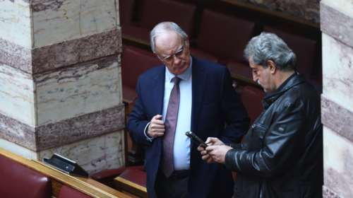 Επικός διάλογος Πολάκη - Τασούλα στο καφενείο της Βουλής: "Εδώ μου πήρες 2.000 ευρώ, πάρε και τα πέντε…"