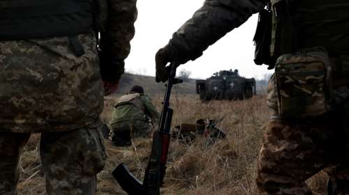 Τι γίνεται στο Κουρσκ; Ο Πούτιν δίνει συγχαρητήρια για τη "νίκη" - Ο Ζελένσκι λέει "συνεχίζουμε τις μάχες"- Τι απαντούν τα media