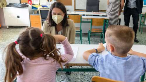 Κεραμέως: Αν είχα παιδιά στην ηλικία αυτή θα έτρεχα να τα εμβολιάσω - Τεστ κάθε μέρα αν υπάρχει κρούσμα στην τάξη