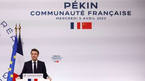 Τριήμερη επίσκεψη Μακρόν στην Κίνα με το βλέμμα στην Ουκρανία: Ειρηνευτικό σχέδιο προτείνει το Πεκίνο