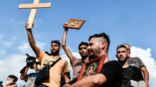 Στο στόχαστρο οι &quot;ψεκασμένοι&quot;: Κατεπείγουσα εισαγγελική έρευνα για ιστοσελίδες αρνητών και αντιεμβολιαστών