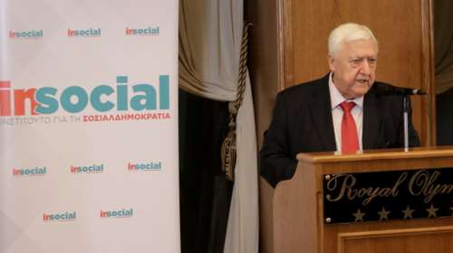 Ο Αλέκος Παπαδόπουλος προτείνει άμεση εκλογή ΠτΔ από τον λαό, δημιουργία Γερουσίας και κατάργηση σταυρού