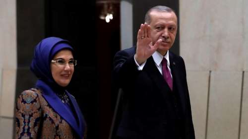 Spiegel: Αλαζονικός ηγέτης και ταραχοποιός ο Ερντογάν