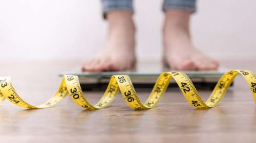 Γιατί το να παραλείπουμε γεύματα δεν βοηθάει στην απώλεια κιλών - Τι ισχύει με τη διαλειμματική νηστεία