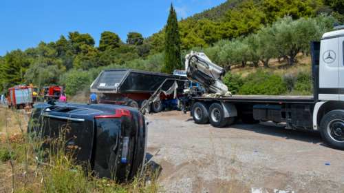 Μεσσηνία: Είχε εμπλακεί και σε άλλο τροχαίο ο οδηγός της νταλίκας στον ίδιο δρόμο - Υπεβλήθη σε επέμβαση στο κεφάλι ο 19χρονος