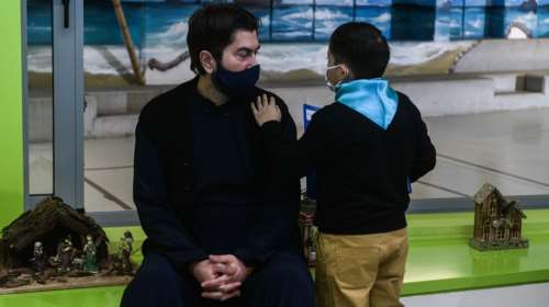 Κιβωτός του Κόσμου: Στεναχωρημένος αλλά χωρίς απαντήσεις ο πατέρας Αντώνιος - Τι εξήγηση έδωσε για τα παιδιά