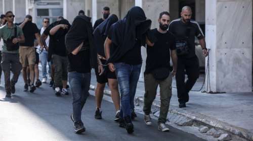 Προκλητικό: Στο αρχείο η δικογραφία για ευθύνες της αστυνομίας σχετικά με τη δολοφονία Κατσούρη από Κροάτες χούλιγκαν