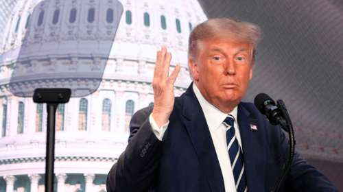 Ο Τραμπ δίνει 200 εκατομμύρια δολάρια για νέα αίθουσα δεξιώσεων στον Λευκό Οίκο