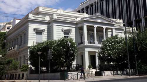 ΥΠΕΞ για δηλώσεις Φιντάν: Η Συνθήκη της Λωζάννης καθορίζει σαφώς τον χαρακτήρα της μειονότητας στη Θράκη ως θρησκευτικής