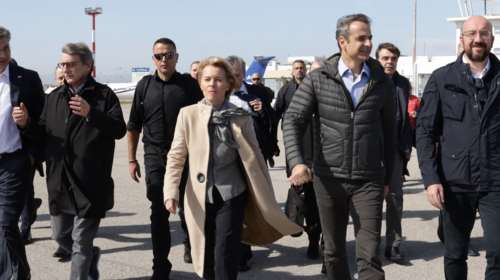 Δημοσκόπηση: Οι πολίτες στηρίζουν την πολιτική Μητσοτάκη για κλειστά σύνορα