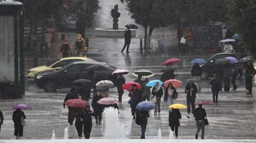 Καιρός: Τι προβλέπουν Κολυδάς και Τσατραφύλλιας για τις καταιγίδες τις επόμενες ώρες στην Αττική