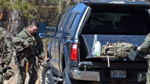 Σφαγή στον Καναδά: Μεταμφιέστηκε σε αστυνομικό και εκτέλεσε 16 ανθρώπους