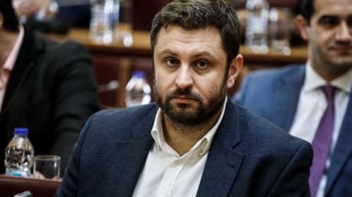 Κώστας Ζαχαριάδης: Τα κόμματα δεν είναι των προέδρων - Λάθος ο χαρακτηρισμός "αποστάτες" για τους αποχωρήσαντες