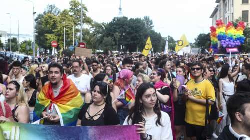 &quot;Η ΕΛΑΣ δεν μπορεί να απαγορεύσει τη διοργάνωση του Europride στην Θεσσαλονίκη&quot; απαντά ο Νικολακόπουλος στη &quot;Νίκη&quot;