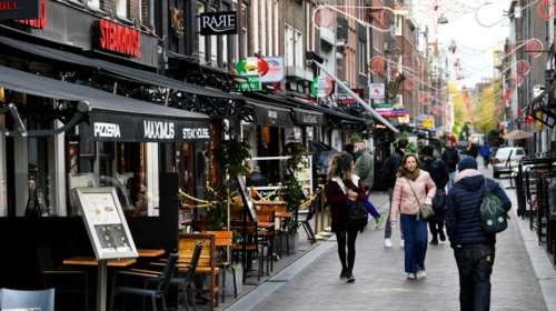 Ο κορονοϊός &quot;τσακίζει&quot; την Ευρώπη: Ραγδαία αύξηση κρουσμάτων και νεκρών σε Γερμανία, Βρετανία, Ολλανδία