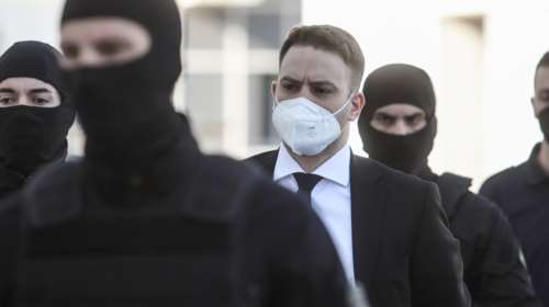 Απολογείται ο Μπάμπης Αναγνωστόπουλος: &quot;Δεν με ενδιαφέρει που με καταριούνται όσοι δεν με ξέρουν&quot;