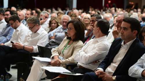 Διαψεύδουν στο ΠΑΣΟΚ &quot;πολεμικό&quot; επεισόδιο στην ΕΔΕΚΑΠ - Σήμερα νέα συνεδρίαση για τα αγκάθια στο debate