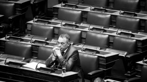 Σε αποδόμηση οι Σπαρτιάτες: Έμειναν και τυπικά με 7 βουλευτές - Διαγραφές και ανεξαρτητοποιήσεις