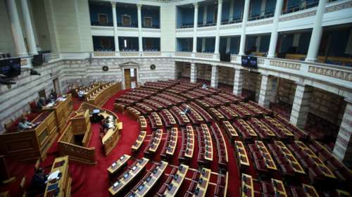 Κυβερνητικός εκπρόσωπος για παρακολουθήσεις: Απαντήσεις για όλα με θεσμικό τρόπο - Δεν γνώριζε ο πρωθυπουργός