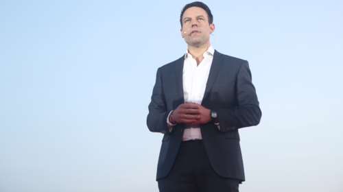 &quot;Center for European Progress&quot;: Το ίδρυμα κατά της ακροδεξιάς που θέλει να ιδρύσει ο Στέφανος Κασσελάκης