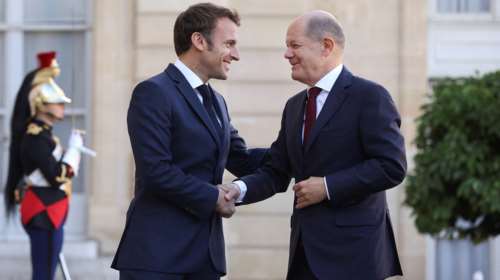 Μακρόν - Σολτς: Αμήχανα χαμόγελα χωρίς δηλώσεις μετά από 3 ώρες - Η ενεργειακή κρίση δοκιμάζει τον γαλλογερμανικό άξονα