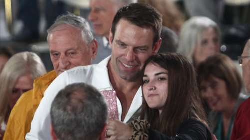 &quot;Ιδού τα άρθρα σου&quot;! Η ΕΦΣΥΝ &quot;καρφώνει&quot; τον Κασσελάκη με παλιά του δημοσιεύματα - Ήθελε απολύσεις &amp; μειώσεις μισθών