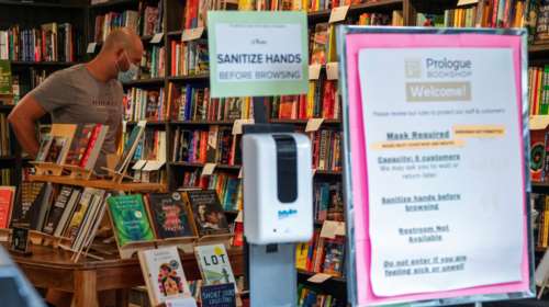 Μετάλλαξη Δέλτα - Λος Άντζελες: Μάσκα σε εσωτερικούς χώρους ακόμη και για τους εμβολιασμένους