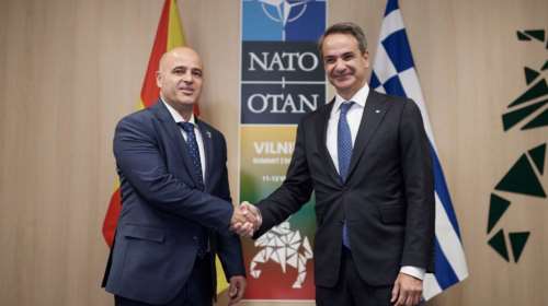 Κυριάκος Μητσοτάκης: Συνάντηση με τον πρωθυπουργό της Βόρειας Μακεδονίας στο Βίλνιους