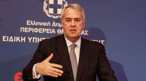 Βορίδης: Παράλογες και παραληρηματικές οι απόψεις αρνητών της πανδημίας και των εμβολίων