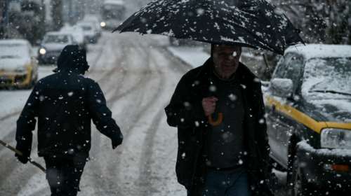 Έρχεται ο &quot;Λέανδρος&quot; με ισχυρές βροχές και χιόνια - Πού χτυπάει το πρώτο κύμα της κακοκαιρίας