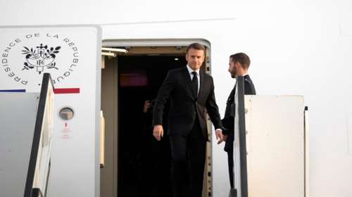 Στο Τελ Αβίβ ο Μακρόν: Με το Ισραήλ μας ενώνει το πένθος - &quot;Πλήρης αλληλεγγύη&quot; της Γαλλίας