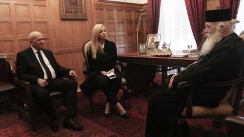 Ο Ιερώνυμος στον Παπαδάκη, μιλάει για πρώτη φορά για τον πατέρα Αντώνιο: &quot;Είναι παιδί μου, του είπα ότι δεν είναι σωστή η πορεία του&quot;