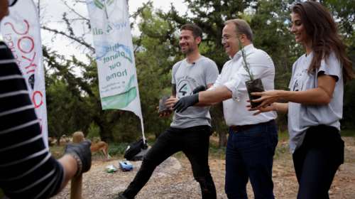 Γίναμε εθελοντές μαζί με τη We4all και την εταιρεία Βίκος και φυτέψαμε 150.000 δέντρα, γιατί μαζί μπορούμε να πετύχουμε περισσότερα