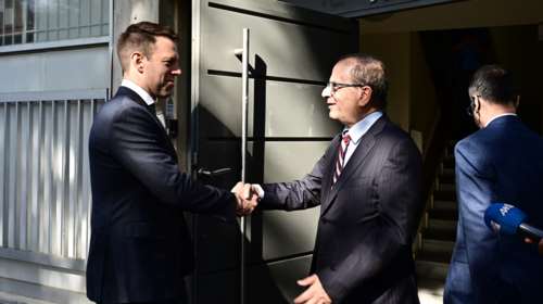 Συνάντηση Κασσελάκη με Ράμμο και Μενουδάκο για τις υποκλοπές - "Οι υπεύθυνοι θα λογοδοτήσουν", λέει ο ΣΥΡΙΖΑ