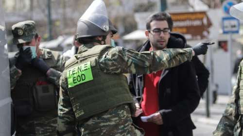 Διευκρινίσεις ΥΠΕΘΑ: Κρούσμα κορονοϊού μόνο σε ένα εν ενεργεία στέλεχος των Ενόπλων Δυνάμεων