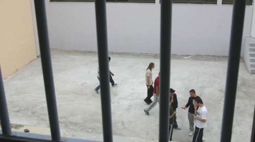 DW: Δεν υπάρχουν κρατικές δομές για κακοποιημένα παιδιά στην Ελλάδα