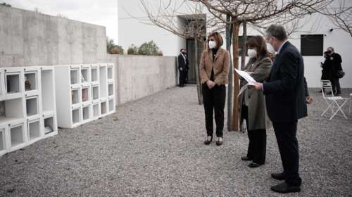Κατερίνα Σακελλαροπούλου: Επισκέφθηκε το Κέντρο Αποτέφρωσης Νεκρών στη Ριτσώνα