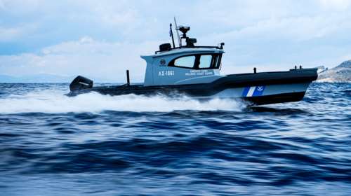 Ένας νεκρός και τέσσερις αγνοούμενοι σε ναυάγιο ανοιχτά της Σάμου