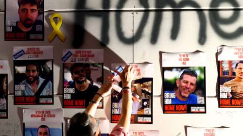 Γάζα: Το Ισραήλ απειλεί πως θα ξαναρχίσει τον πόλεμο αν η Χαμάς δεν παραδώσει όλα τα λείψανα των θανόντων ομήρων