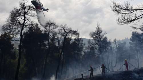 Ενδείξεις εμπρησμού στη φωτιά της Σταμάτας: Δεν προέκυψε κάτι για τον αλλοδαπό που προσήχθη, εξετάζεται και δεύτερο άτομο