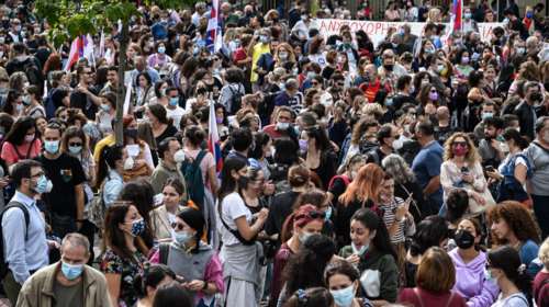 Συλλαλητήρια εκπαιδευτικών και μαθητών κατά της αξιολόγησης - Έξω από το Εφετείο ΔΟΕ και ΟΛΜΕ [εικόνες - βίντεο]