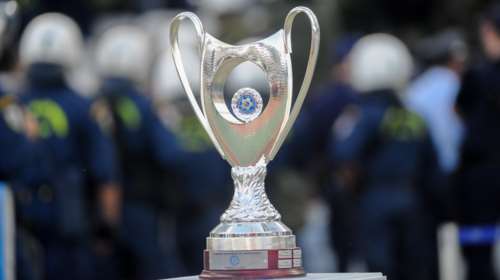 Τελικός Κυπέλλου: Αντίθετες FIFA/UEFA για τις 30/8 - &quot;Μην επιτρέψετε αυτό το όνειδος&quot; λέει ο Ολυμπιακός