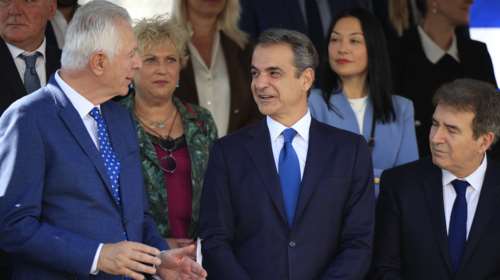 Νέο μήνυμα Μητσοτάκη σε Σαμαρά για τον &quot;πατριωτισμό της ευθύνης&quot; - Προετοιμασία για την επίσκεψη του Τούρκου ΥΠΕΞ