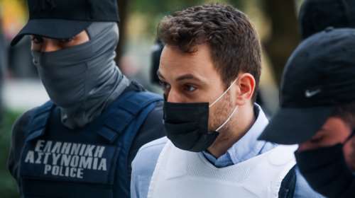 Γλυκά Νερά - Κατερινόπουλος: Κάτι σοβαρό έβραζε - Έμαθε κάτι η Καρολάιν;