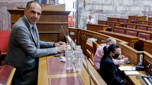 Γεραπετρίτης: Στο τραπέζι η καθολική απαγόρευση εμπορίας κακόβουλων λογισμικών - &quot;Να φύγει από τη μέση η γάγγραινα αυτή&quot;