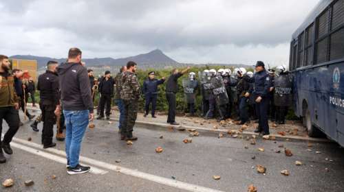 Πέρασαν την &quot;κόκκινη γραμμή&quot; οι αγρότες στην Κρήτη - Σε τροχιά σύγκρουσης με την κυβέρνηση